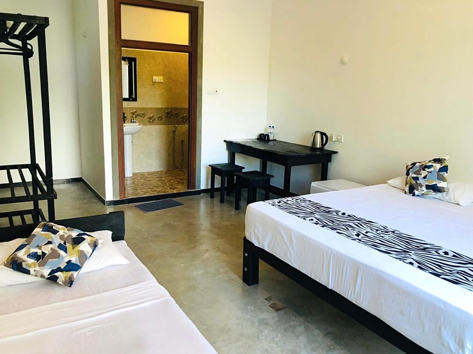 Zero Nero Hotel Unawatuna Bilik gambar